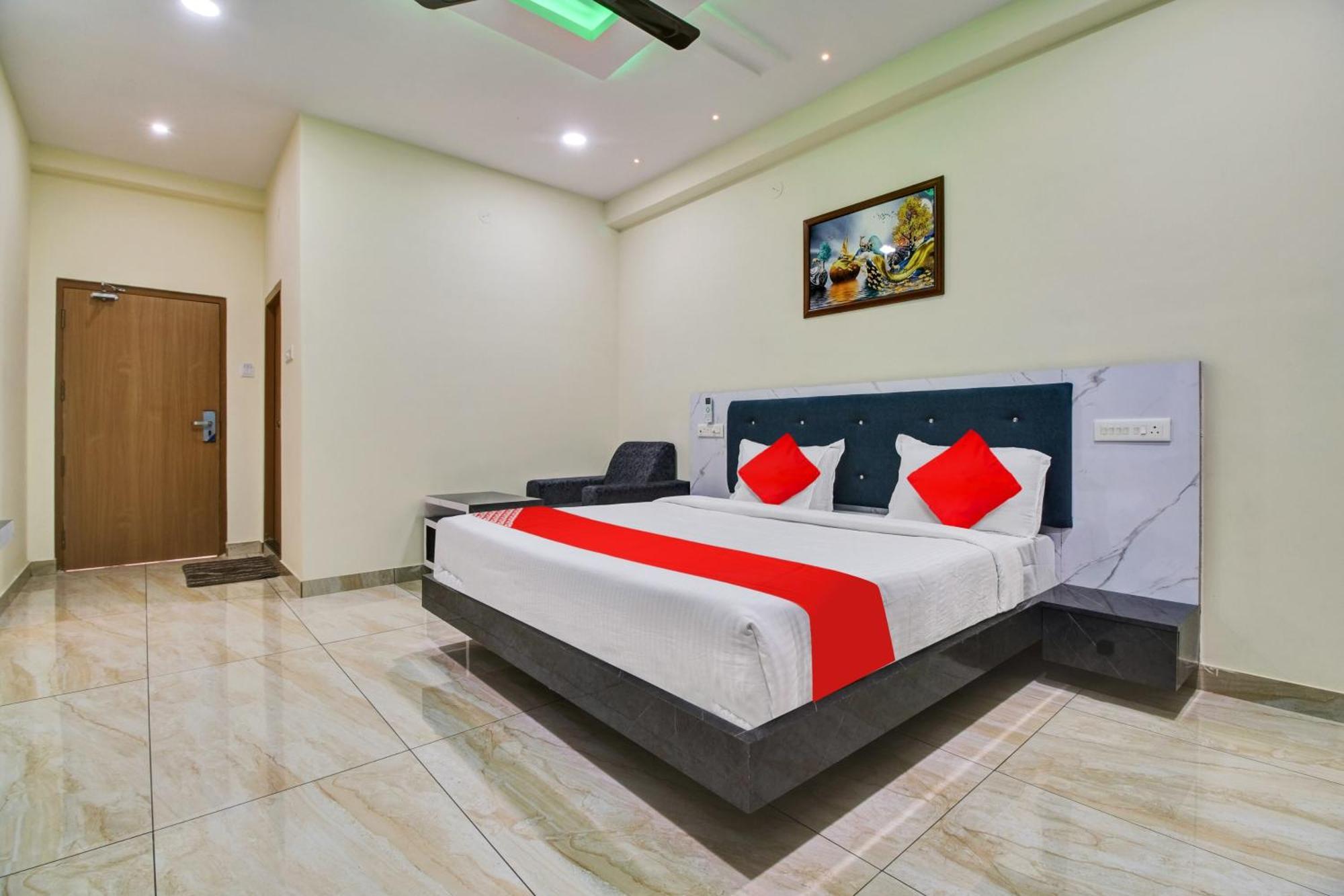 Oyo Flagship Hotel Elite Park Inn คุนตูร์ ภายนอก รูปภาพ